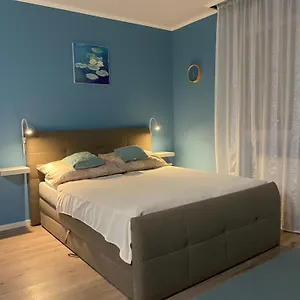https://alma-apartman-szeged.szeged-hotels.com